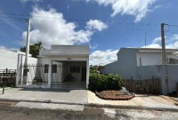 Casa 58m² com Terreno 540m² - Centro de Junqueirópolis