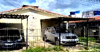 Casa com 2 quartos, 1 banheiro, 43,99m² área privativa, 1 vaga