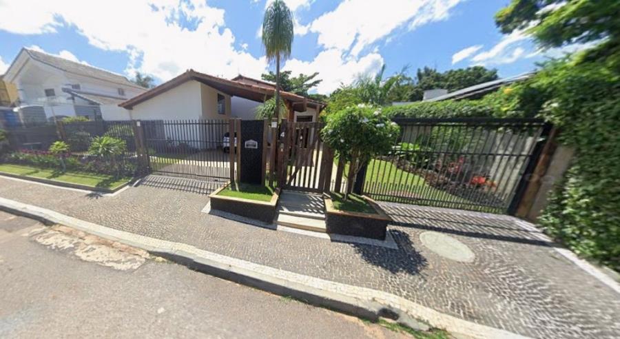 Casa em Brasília/DF com 350m² - SHIS QI 27 Conjunto 20