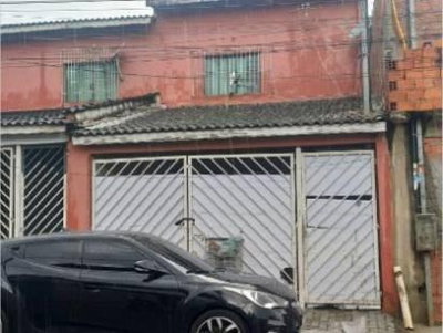 Casa Ocupada com 152m² de Área Construída