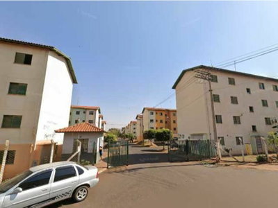 Apartamento com 2 quartos e 42,20 m²