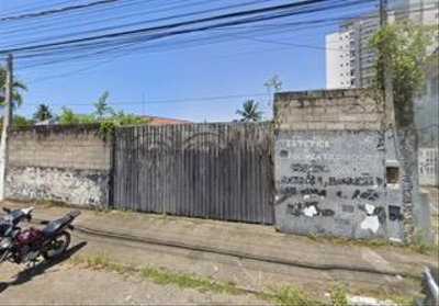 Terreno 377m² com 66m² de área construída em Caraguatatuba