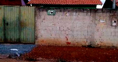 Casa com 2 quartos, 1 banheiro, 51m² área privativa e 1 vaga