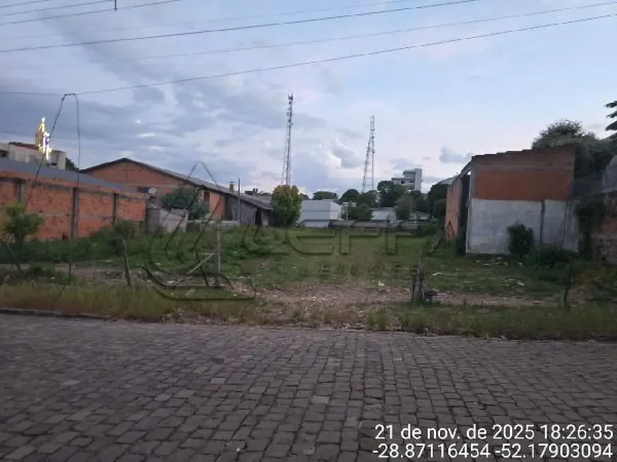 Terreno de 1870,7 m² no Centro de Arvorezinha