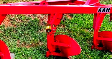 Arado de Aveicas Tatu Modelo AAH 2022