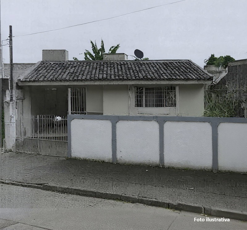 Casa em Terreno de 215,10m² em Bauru-SP