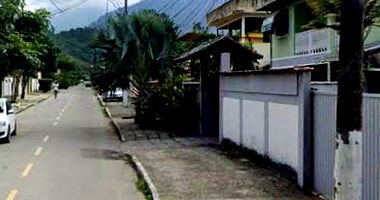 Casa Ocupada em Guapimirim/RJ com 60m²