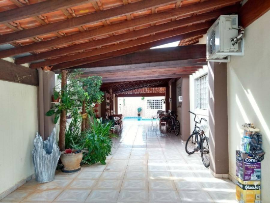 Casa Ocupada com 407m² de Terreno em Cafelândia, SP
