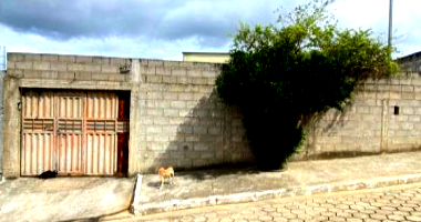 Casa aconchegante de 69,44 m² ocupada, ideal para investimento