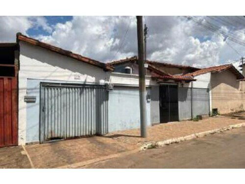 Casa com 2 quartos e 69,45m² no Centro de Silvânia