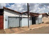 Casa com 2 quartos e 69,45m² no Centro de Silvânia