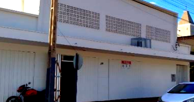 Prédio Comercial com 628,53 m² no Centro