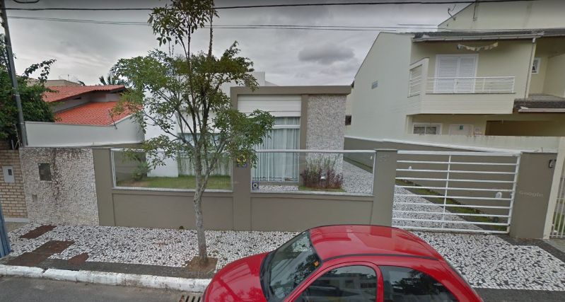 Casa com 178,50 m², 1 pavimento, terreno de 405 m², desocupada