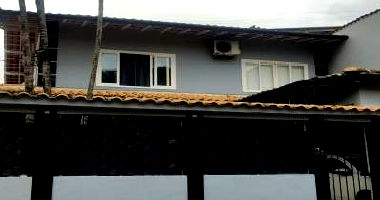 Casa com 3 quartos, 2 banheiros, 222.7 m² construída, ocupada