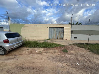 Casa 2 quartos, 1 vaga e 49,92 m²