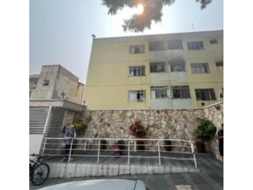 Apartamento com 2 quartos, 1 vaga, 60,47m² útil