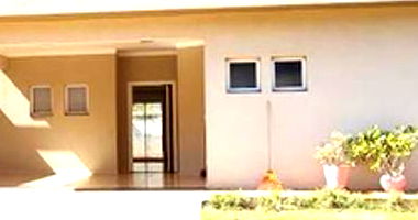 Casa 50% ideal, 4 vagas, 219m² construída, desocupada