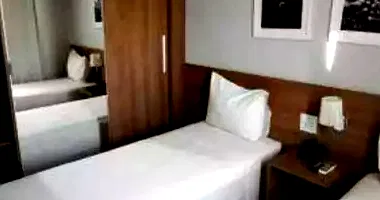 Apartamento Desocupado com 1 Vaga no Vila Boim Center