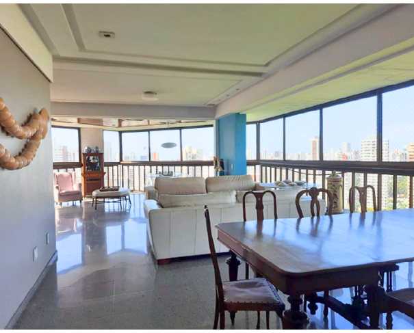 Apartamento em Jaqueira - Recife - PE com 335 m²
