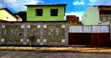 Casa com 3 quartos em Valparaíso de Goiás