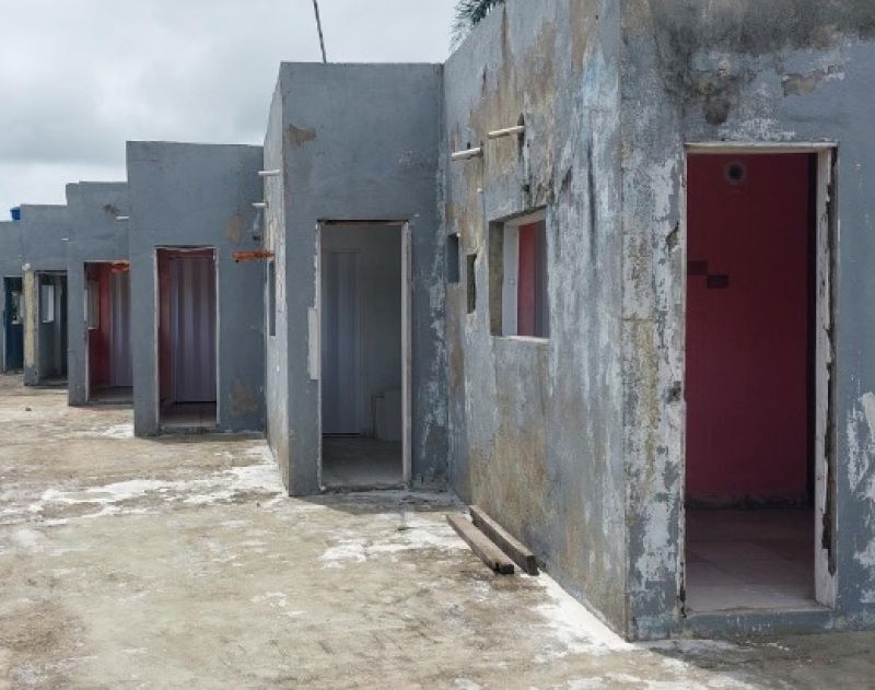 Hotel com área total de 1.942 m², desocupado, ideal para investimento