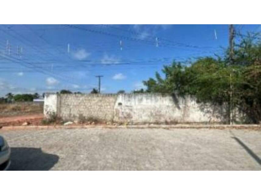 Casa com 1 vaga, 247m² construídos, ocupada