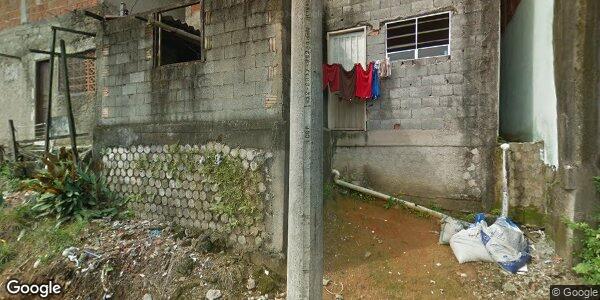 Terreno amplo de 3.000m² com benfeitorias e plantações
