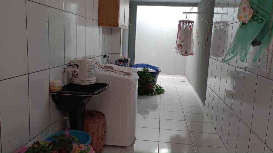 Casa Ocupada na Rua Olímpio de Souza Borges - Regente Feijó