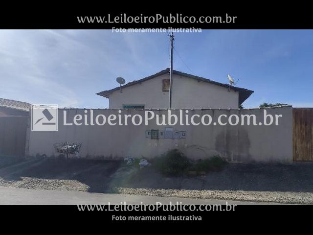 Casa com 2 quartos, 1 banheiro, 1 vaga, 57,12m² construída