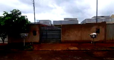 Casa com 2 quartos, 1 banheiro, 1 vaga e 50m² construída