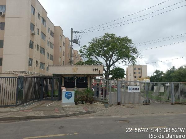 Apartamento com 2 quartos, 1 vaga e 95m²