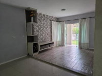 Casa residencial desocupada com 3 quartos e 240m² em Presidente Getúlio/SC