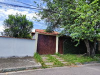 Casa com 2 quartos, 1 banheiro, sala, cozinha e 1 vaga