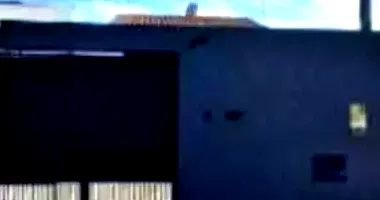 Casa padrão ocupada com 3 quartos, 1 banheiro e 1 vaga