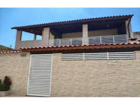Casa com 181m² em Nova Iguaçu/RJ