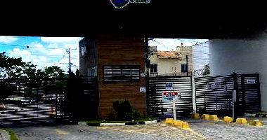Casa 2 quartos, 1 banheiro, 1 vaga, 51.92m² construída, desocupada
