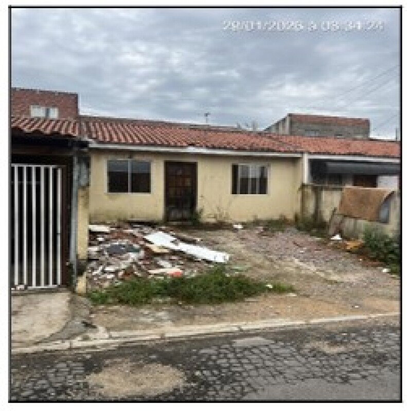 Casa com 35,1m², 1 quarto, 1 banheiro e cozinha em Contenda/PR
