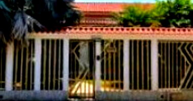 Casa em leilão com 400m² construída e 600m² de terreno