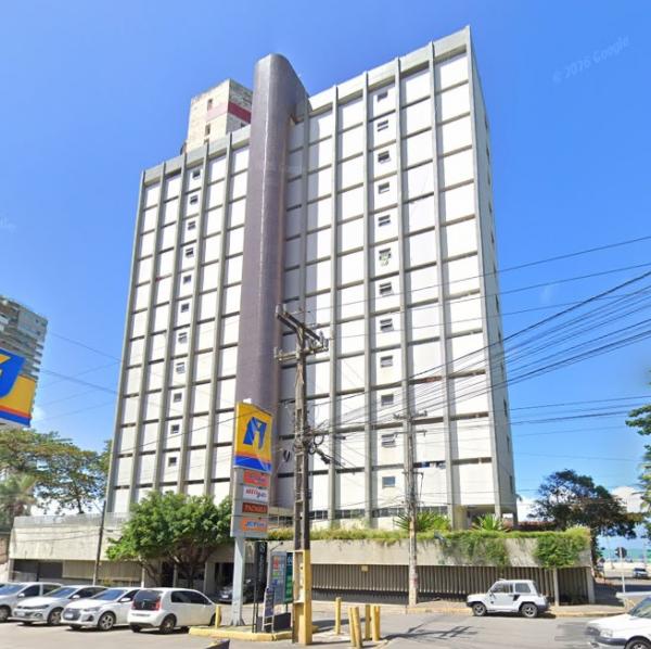 Apartamento com 3 quartos, 173m²