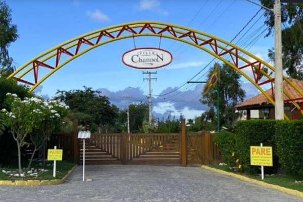 Lote de Terreno em Condomínio Fechado - Gravatá