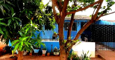 Casa com 2 Quartos e Área Privativa em Floresta - PR