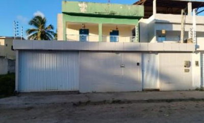 Casa com 3 suítes, piscina e 182m² em Maragogi