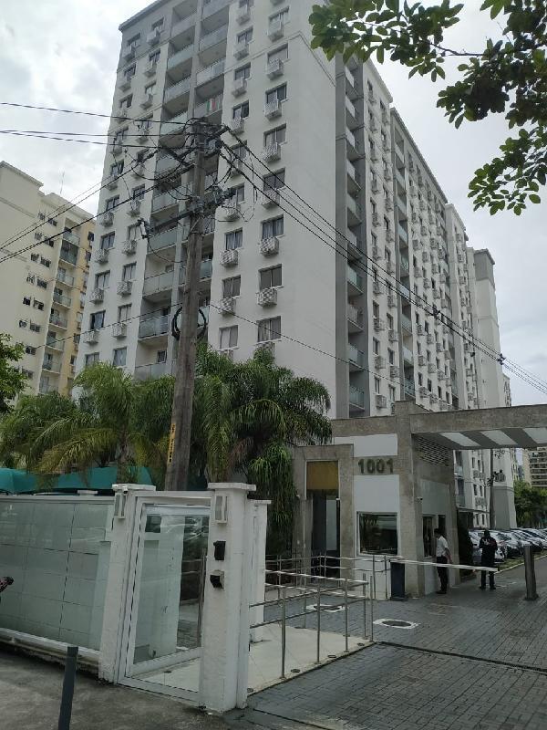 Apartamento com 2 quartos, 52m², 1 vaga de garagem