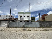 Apartamento com 2 quartos, 2 banheiros e 1 vaga de garagem