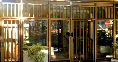 Apartamento com 2 vagas em Copacabana