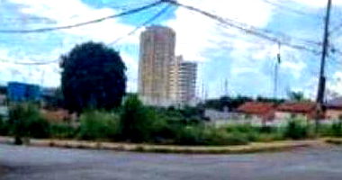 Lotes Urbanos Contíguos em Cuiabá/MT com 3.898,50m²
