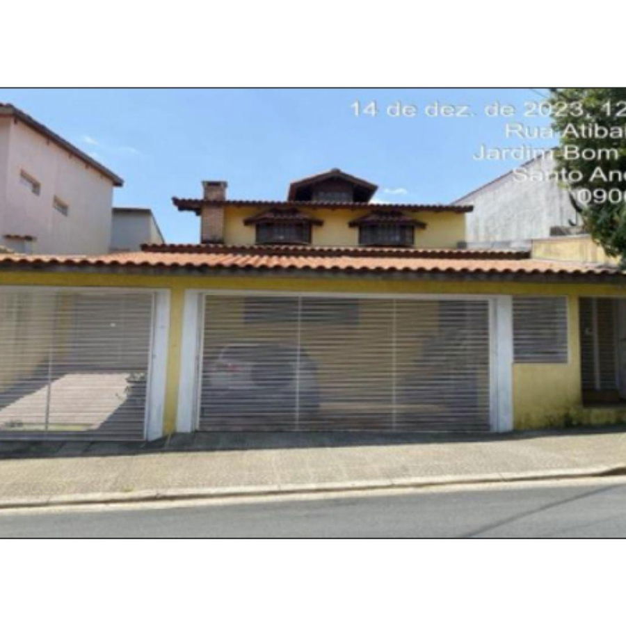 Casa Desocupada com 400m² em Santo André - Oportunidade!