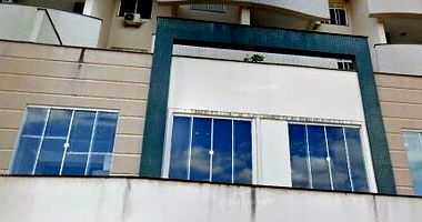Sala Comercial no Edifício Rozelito Delazzeri com 76,83m²