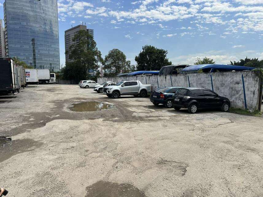 Terreno amplo de 5.000m² com direitos do compromissário comprador, imóvel