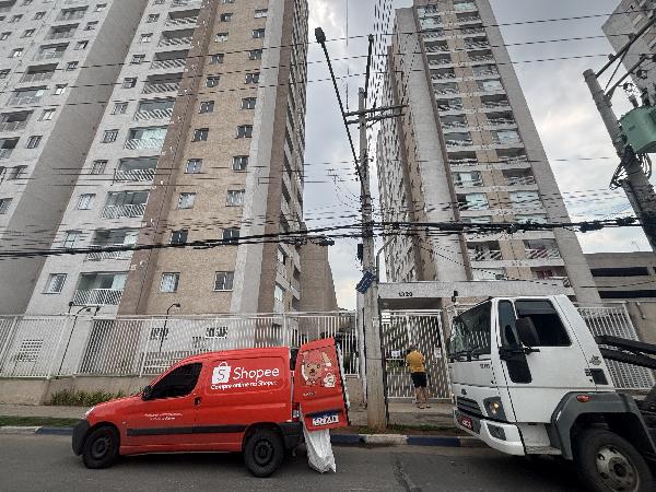 Apartamento com 2 quartos e vaga de garagem em Guarulhos